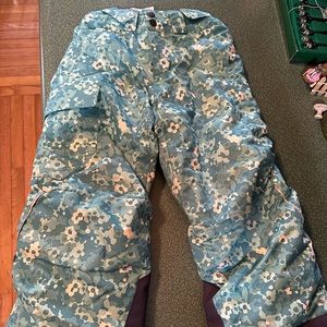 Columbia snow pants